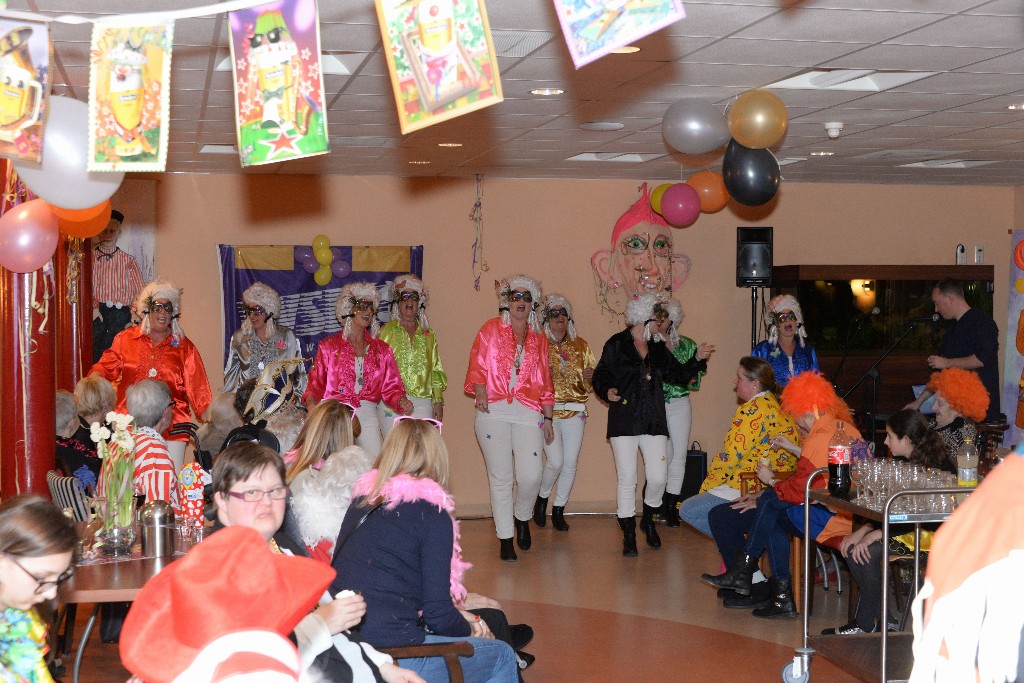 ../Images/Carnaval in Munnekeweij 079.jpg